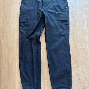 Vuori Black Cargo Pants with Utility Pockets